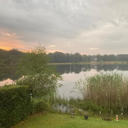 Semesterbostad Luxe Aan Het