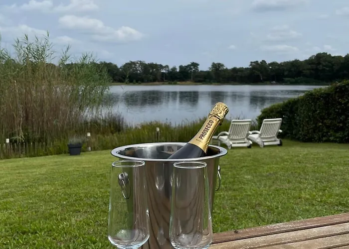 بيت للعطل Luxe Aan Het